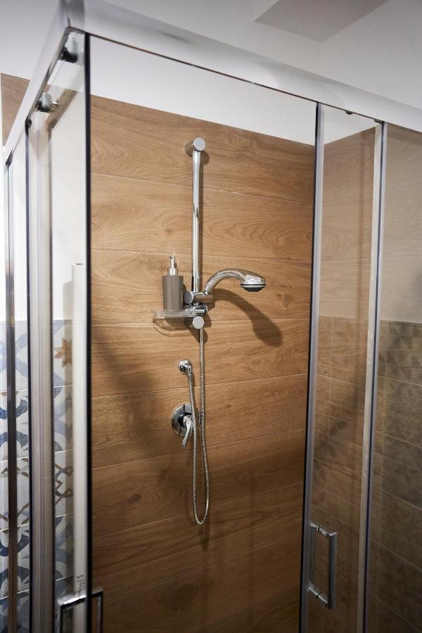 Incastro B&B In Crotone Luaran gambar