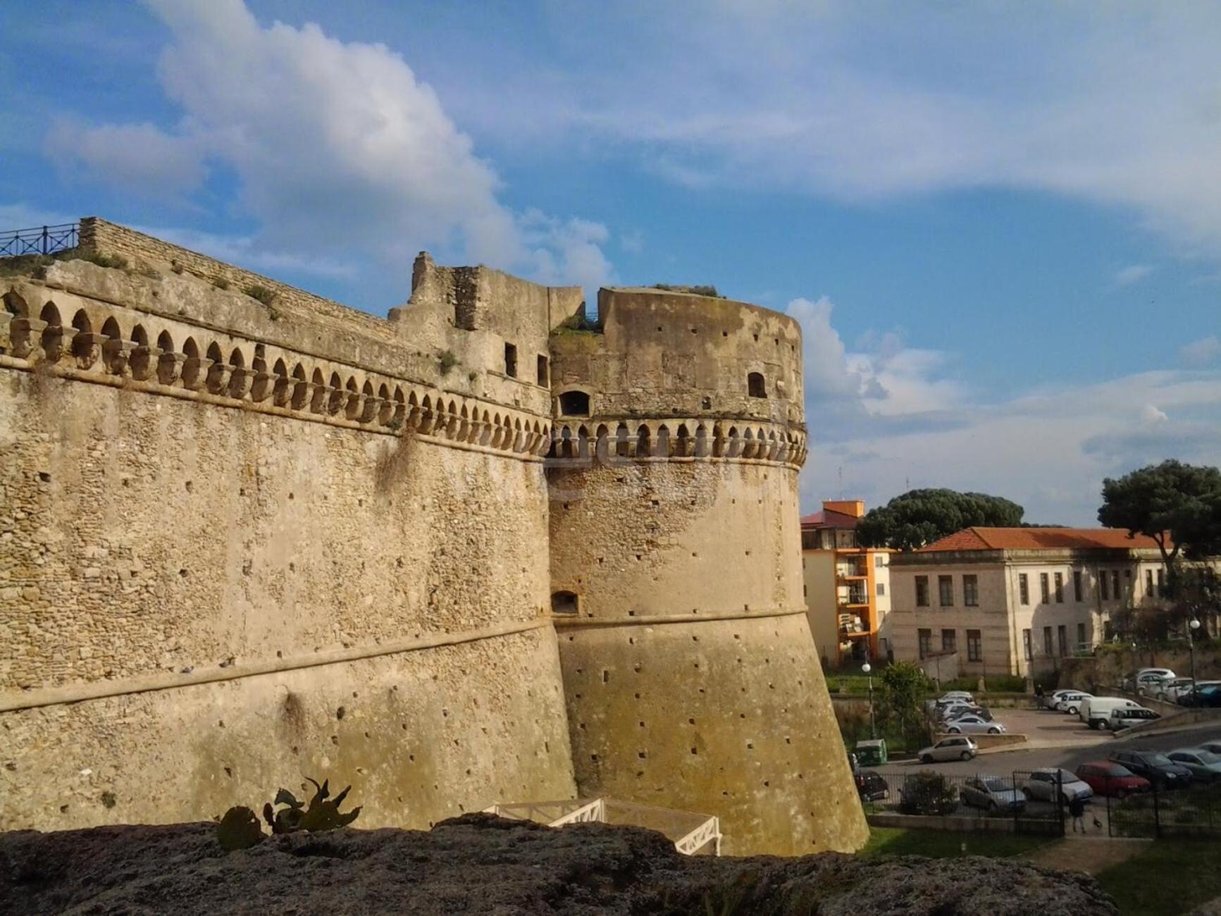 Incastro B&B In Crotone Luaran gambar